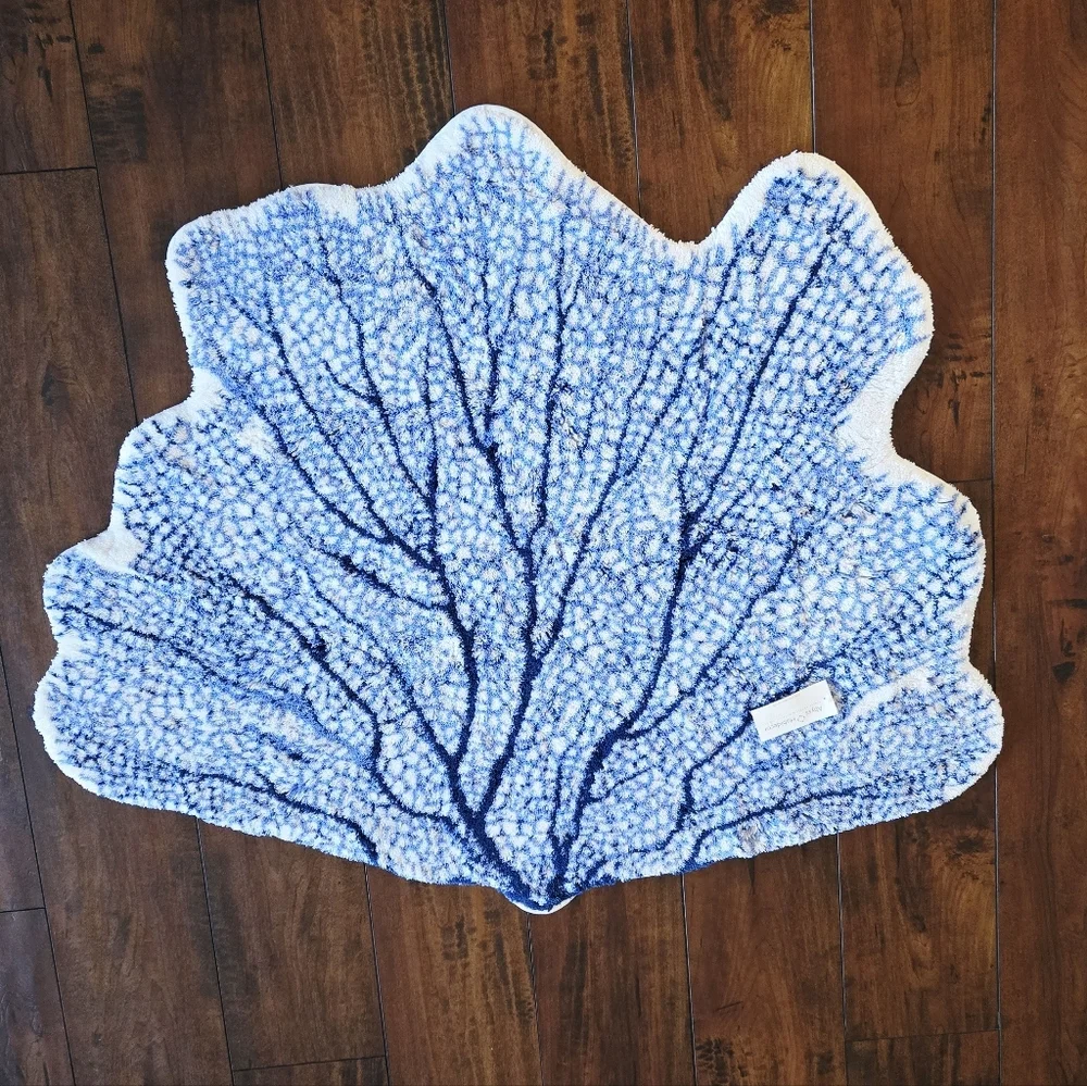 ABYSS & HABIDECOR Blue White Coral Bath Rug 33